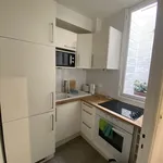 Appartement de 474 m² avec 1 chambre(s) en location à Paris