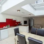 Rent 6 bedroom flat in West Midlands