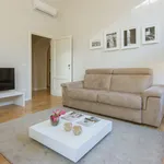 Rent 1 bedroom apartment of 69 m² in Florence