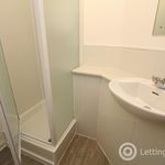 Rent 2 bedroom flat in Edinburgh