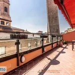 Affitto 3 camera appartamento di 80 m² in Bologna