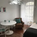 Rent 9 bedroom house in Lisbon