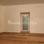 Affitto 3 camera appartamento di 85 m² in Verbania