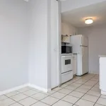 2 bedroom apartment of 925 sq. ft in Calgary