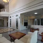 Rent 4 bedroom house of 550 m² in Bangkok