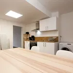 Rent 5 bedroom apartment of 15 m² in Düsseldorf