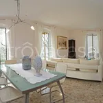 Rent 4 bedroom house of 150 m² in Bardolino