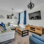 Rent 3 bedroom flat of 1001 m² in Canterbury