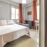 Rent 5 bedroom apartment in Valencia