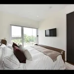 Rent 3 bedroom apartment in London