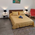 Alquilo 3 dormitorio casa de 140 m² en Málaga