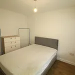 Rent 2 bedroom flat of 49 m² in Leeds