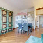 Rent 2 bedroom apartment of 50 m² in Milano