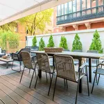 Rent 6 bedroom apartment of 360 m² in madrid