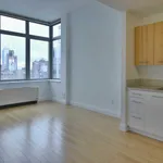 Rent 3 bedroom apartment of 64 m² in New York