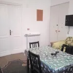 Rent 4 bedroom apartment in Genoa