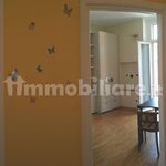 Affitto 1 camera appartamento di 56 m² in Como