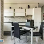 Rent 3 bedroom apartment of 70 m² in Milan