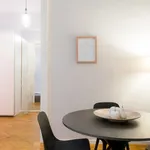 Rent 1 bedroom apartment of 657 m² in vienna