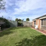 Rent 3 bedroom house in Cranbourne North