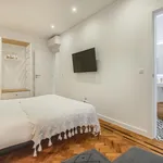 Rent 2 bedroom apartment in Lisbon