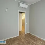 Rent 3 bedroom apartment of 82 m² in Milan