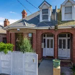 Rent 4 bedroom apartment in North Hobart