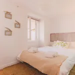 Rent 1 bedroom apartment in Lisbon