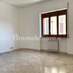 Affitto 5 camera appartamento di 190 m² in Catanzaro