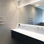 Huur 2 slaapkamer appartement van 216 m² in Amsterdam