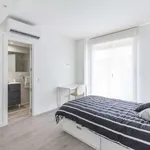 Rent a room of 90 m² in madrid