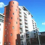 Flat to rent in The Junction, Slough SL2