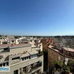 Rent 6 bedroom apartment of 282 m² in Rome