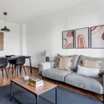 Rent 3 bedroom apartment of 156 m² in barcelona