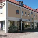 Hyr ett 4-rums lägenhet på 96 m² i Skara