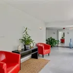 Rent 2 bedroom apartment of 120 m² in Miami Beach