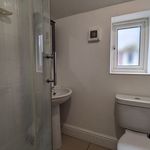 Rent 6 bedroom house in East Midlands