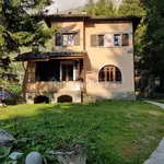 Rent 4 bedroom house of 130 m² in Casa Pilati