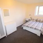 Rent 3 bedroom flat in Scotland