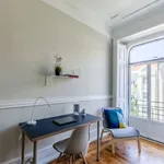 Rent a room in lisbon