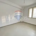 Affitto 3 camera appartamento di 59 m² in Terrasini