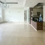 Rent 1 bedroom apartment of 174 m² in Palm Jumeirah