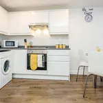 Rent 3 bedroom flat of 57 m² in Watford