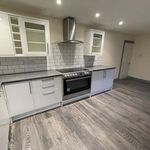 Rent 3 bedroom flat in Wales