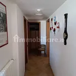 Affitto 3 camera casa di 85 m² in Taranto