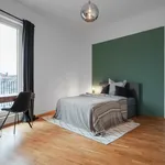 Miete 5 Schlafzimmer wohnung von 22 m² in Frankfurt