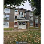 Rent 3 bedroom flat in Dacorum