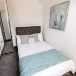 Rent 6 bedroom house in Liverpool