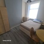 Rent 5 bedroom flat in Liverpool