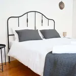 Rent 4 bedroom apartment of 50 m² in Lisboa